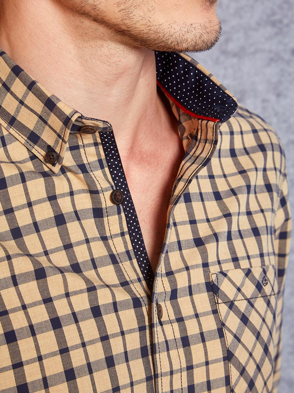 KHAKI NAVY CHECK