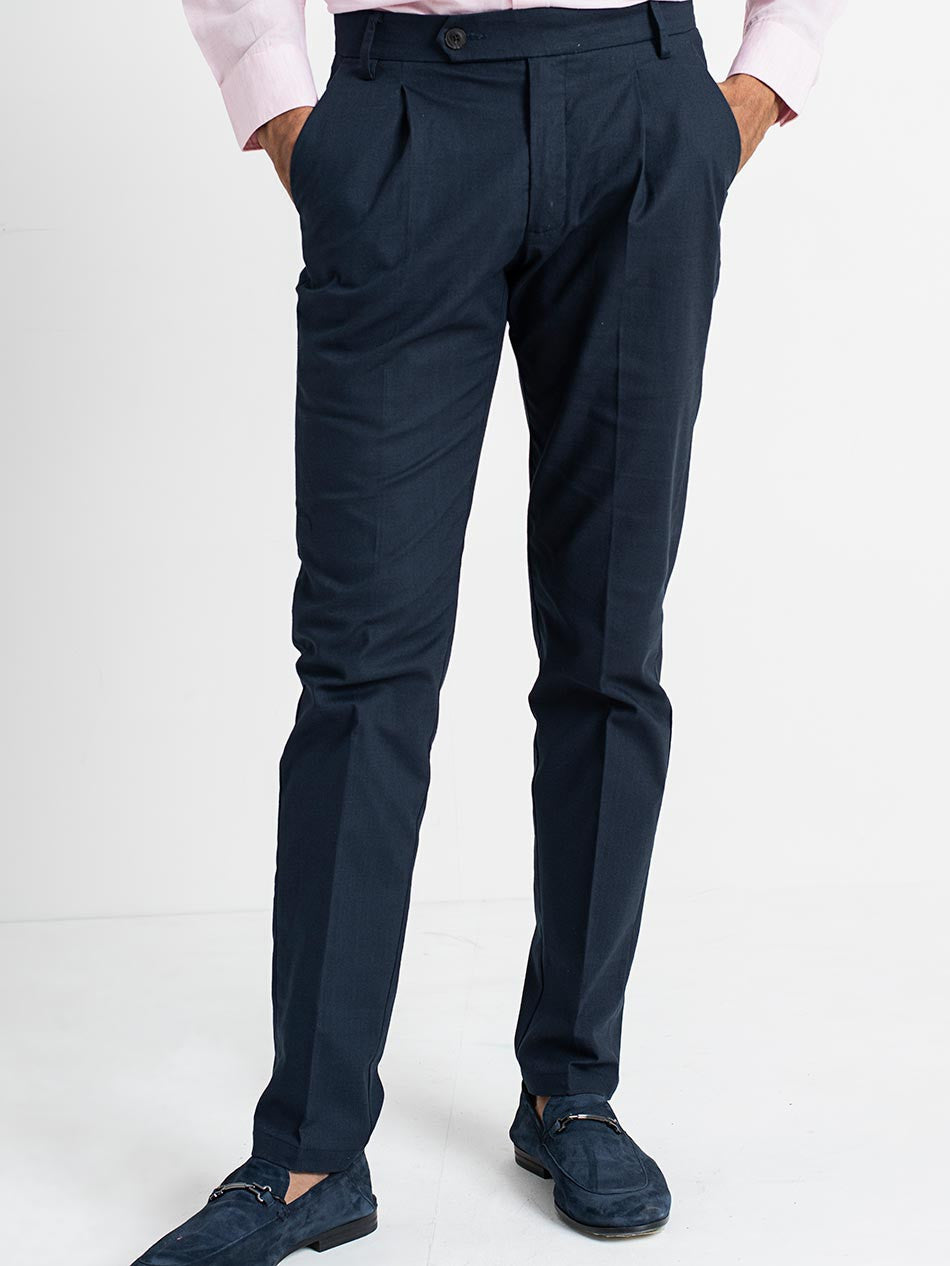 NAVY PLEATED PANTS