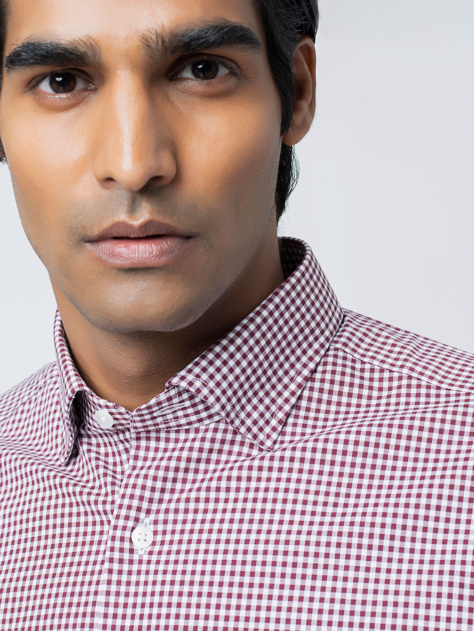 BERRY GINGHAM BUTTON UNDER S/S SHIRT